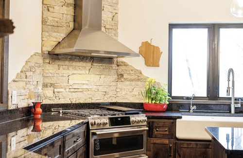 Rubicon House | Erin Hills Area Perfect Getaway, Specializing in Golf and Wedding Guest Groups