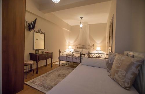 Lake Plastiras House | Ersis