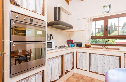 Binissalem Villa | ES BLANQUER DE NA FANI - Villa with private pool in Binissalem. Free WiFi