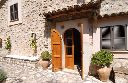 Fornalutx Cottage | "ES CLOT" CHARMING STONE COTTAGE IN OLIVE GROVE, BBQ, WIFI.PRIVACY