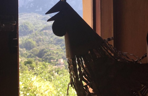 Fornalutx House | Beautiful Detached Finca with Large Private Swimming Pool