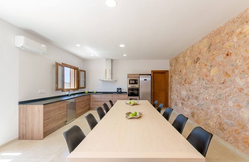 Sa Pobla Villa | ES MOLI D'EN SION - Villa with private pool in Sa Pobla. Free WiFi