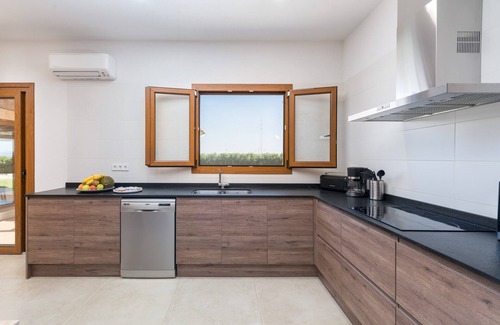 Sa Pobla Villa | ES MOLI D'EN SION - Villa with private pool in Sa Pobla. Free WiFi