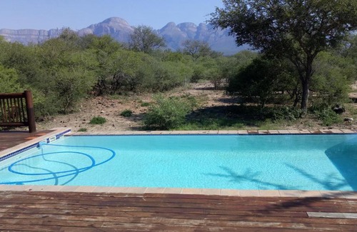 Hoedspruit House | Escape For 2 - Private Pool & Mountain Views