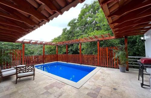 Roatan Villa | Escape from stress & noise!