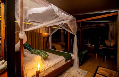 Ikoma Cabin | ...Escape the World to Serengeti Endless Plains...