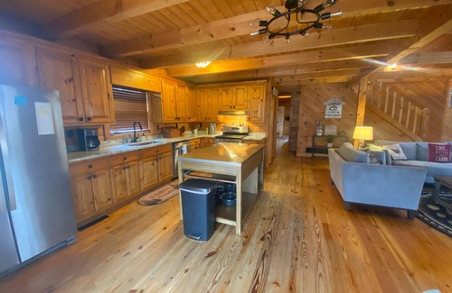 Cumming Other | Escape to Our Serene Farm Cabin, Surrounded by Beautiful Rolling Pastures!