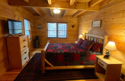 Cumming Other | Escape to Our Serene Farm Cabin, Surrounded by Beautiful Rolling Pastures!