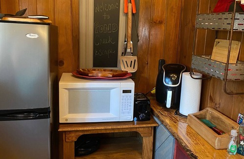 Athens Apartment | Escape to Pond Creek north of Athens