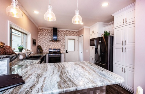 Galloway House | Escape to Sanctuary serene spacious home room to roam sleeps 6 pet-friendly