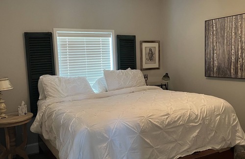 Charlton County Cabin | Escape to serenity: Lodge Rental on a beautiful working cattle farm!