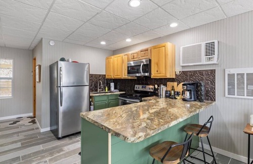 Rocky Mount House | Escape to Tranquility: Lakefront Studio Retreat