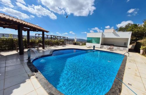 Capitolio House | Escarpas do lago vista privilegiada