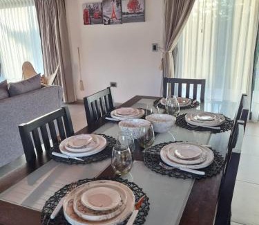 Villa Giardino House | Escondite Serrano