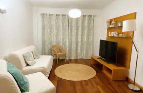 Campo e Sobrado Apartment | Espaçoso T3 com terraço & churrasqueira