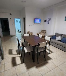 Colonia Catriel Apartment | España385