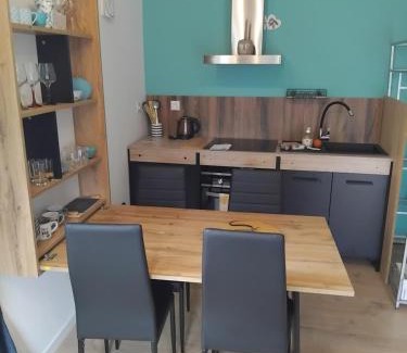 Saint-Clair-de-la-Tour Apartment | Espace Atypique détente, bien-être