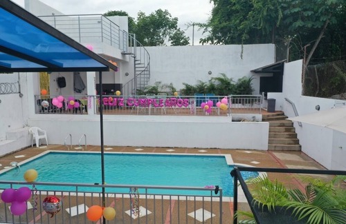 Melgar House | Espléndida Casa Quinta en Carmen de Apicalá