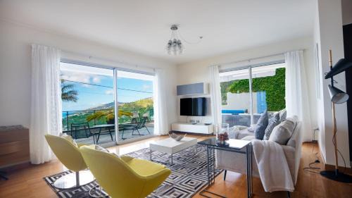 Calheta Villa | Estrela do Mar - by LovelyStay - Lovely, Sun Filled Villa