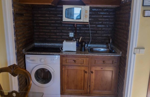 Centro Comercial Bahia Sur Apartment | Estudios Turisticos Bahia Sur