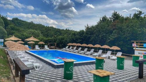 Sumece Resort | Etno Village Dolina Sreće
