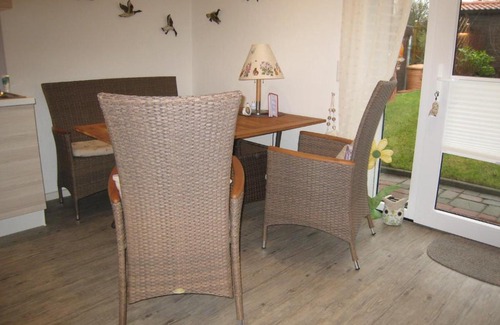 Tarp House | Eulennest