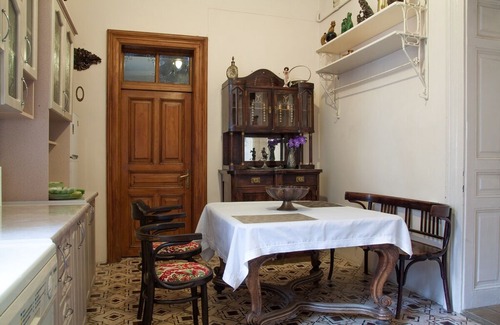 Lviv City Center Apartment | "Eva Stories" Movie Apartment in Львів