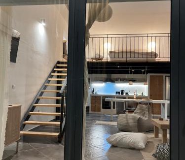 Pythagorio Apartment | Evas Urban loft 1 CLOSE TO PYTHAGOREIO