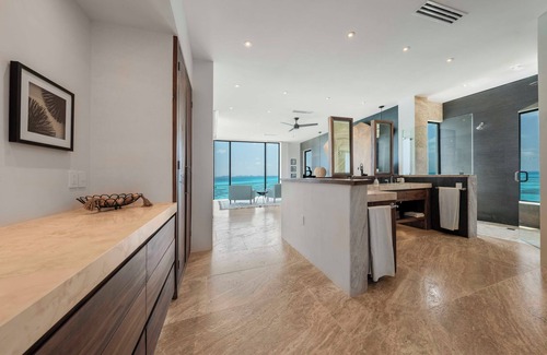 Isla Mujeres Villa | Evolve Isla - Spectacular New Oceanfront Villa