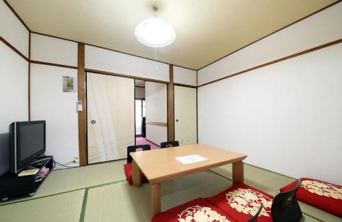 Matsubara Apartment | EX Two-story old private house Matsubara