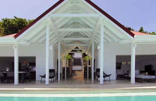 Gustavia Villa | Exceptional 4 BDRM Villa w Jacuzzi and Pool