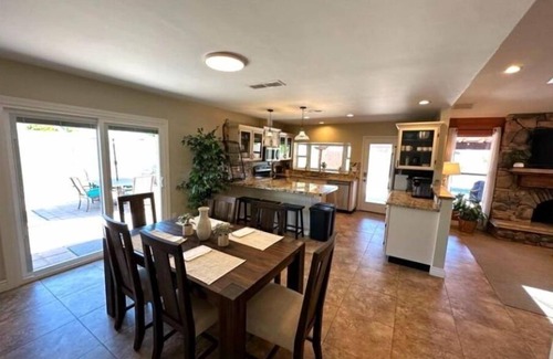 North Mountain House | Exceptional! Remodeled 3Bd/2Ba with GIANT Private Pool and Covered Patio