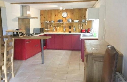 Anzat-le-Luguet Cottage | Exceptional setting, fresh air, peace and quiet, sleeps 12