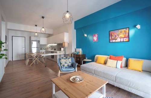 Mousio Apartment | Exclusive Apt In The Of Athens' 2BD+2 Bathrooms