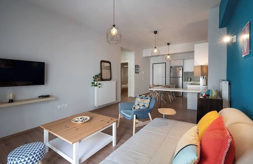 Mousio Apartment | Exclusive Apt In The Of Athens' 2BD+2 Bathrooms