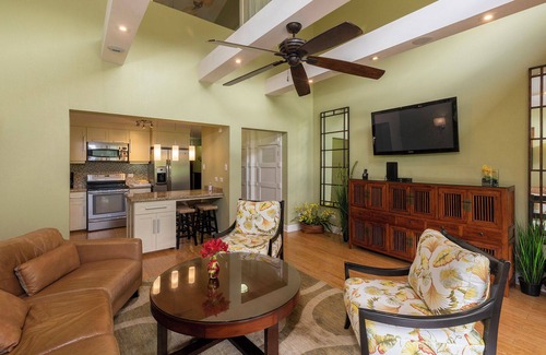 Ciudad Cariari Villa | Exclusive 2-bd. condo on golf course near S.J. airport- golf and tennis package