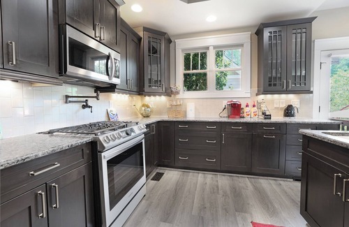 Durham House | Exec Townhome W/EV Car Charger