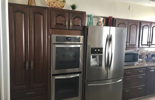 Cadillac House | Executive 4600 sq. ft. Lakefront Estate on Lake Mitchell in Cadillac, Michigan