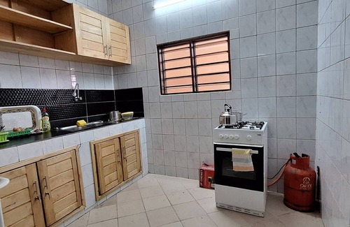 Littoral Department Apartment | Executive King-Size Bed Room In Akpakpa Cotonou Benin