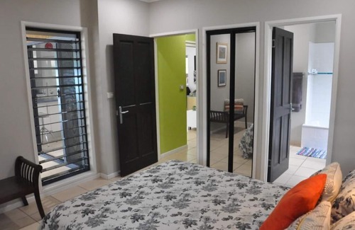 North Ward Hotel | EXECUTIVE PROPERTIES IN NORTH WARD TOWNSVILLE and ON MAGNETIC ISLAND