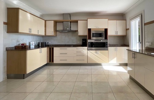 Peguera Villa | Exklusive Villa in Paguera für bis zu 8 Personen, mit Meerblick und Pool