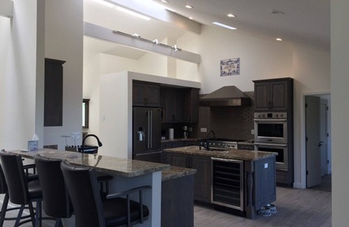 Mendocino House | Expansive Ocean Views, Totally Remodeled, 5 Min to Village