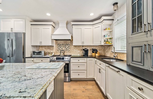 Cape May House | Experience Cape May charm near Washington St Mall