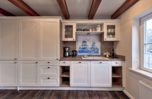 Dagebuell House | Experience Coastal Charm at Ferienhaus Niels Hus in Dagebüll!