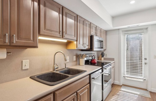 Sea Pines Villa | Experience luxury at Sea Pines 170 Fairwood Villa