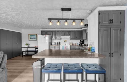 Belfast House | Experience the beauty of Belfast, Maine with a stunning ocean view!