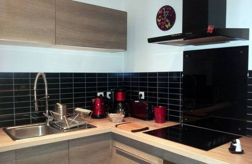 Belsunce Apartment | Experience the exception in the heart of Marseille in a furnished apartment classified "Atout France 4 *"