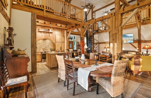 Utica House | Experience the romance of a BARN. "DO YOU THINK YOU LIVE IN A BARN"YES!