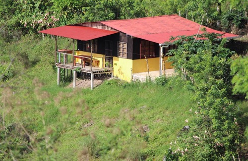 La Suiza House | Experience unspoilt nature - enjoy peace and tranquility - fast WiFi