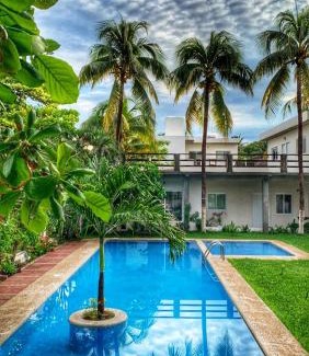 Puerto Arista House | Experiencia en la playa para 16 personas